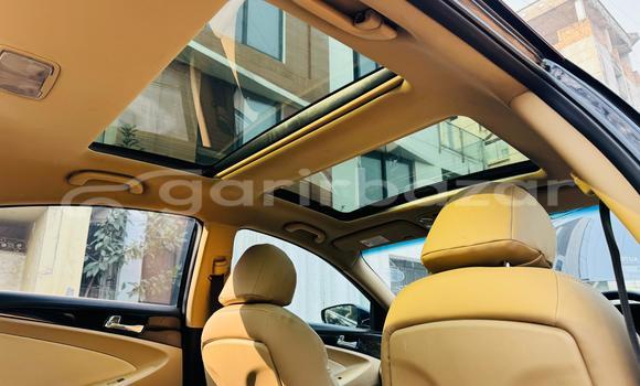 Buy Used 2011 Hyundai Sonata in Dhaka, Dhaka Buy Used 2011 Hyundai Sonata in Dhaka, Dhaka