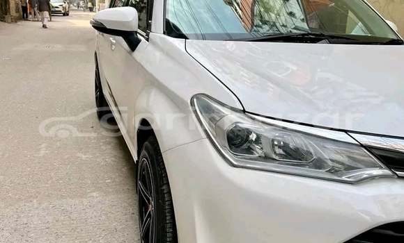 Buy Used Toyota Axio in Bajitpur, Kishorganj Buy Used Toyota Axio in Bajitpur, Kishorganj