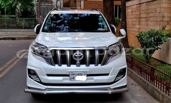 Buy Used Toyota Prado in Baniachang, Habiganj Buy Used Toyota Prado in Baniachang, Habiganj