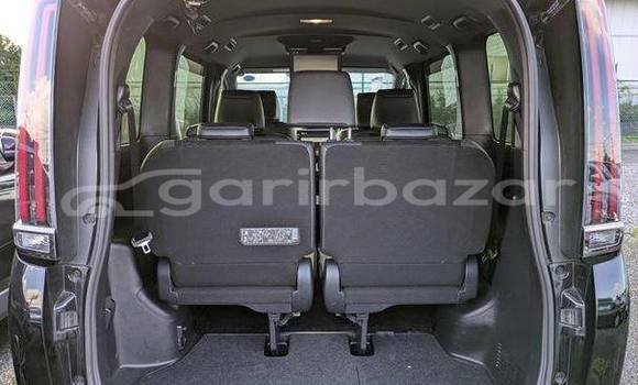 কেনা ব্যবহৃত Toyota Esquire Black গাড়ী মধ্যে ঢাকা মধ্যে Dhaka কেনা ব্যবহৃত Toyota Esquire Black গাড়ী মধ্যে ঢাকা মধ্যে Dhaka