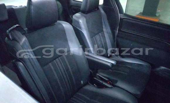 কেনা ব্যবহৃত Toyota Esquire White গাড়ী মধ্যে ঢাকা মধ্যে Dhaka কেনা ব্যবহৃত Toyota Esquire White গাড়ী মধ্যে ঢাকা মধ্যে Dhaka