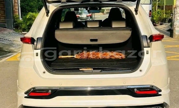 Buy Used Toyota Harrier in Bajitpur, Kishorganj Buy Used Toyota Harrier in Bajitpur, Kishorganj