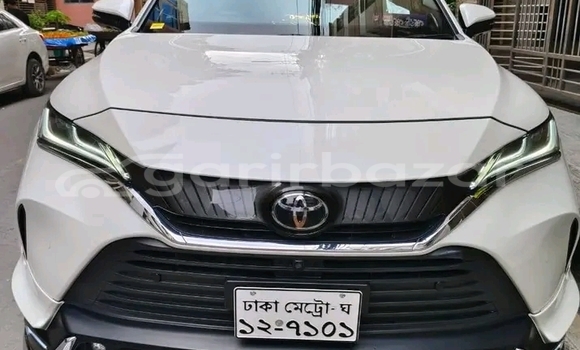 Buy Used Toyota Harrier in Bajitpur, Kishorganj Buy Used Toyota Harrier in Bajitpur, Kishorganj