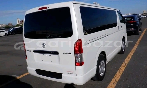 Buy Used Toyota Hiace in Bandarban, Bandarban Buy Used Toyota Hiace in Bandarban, Bandarban