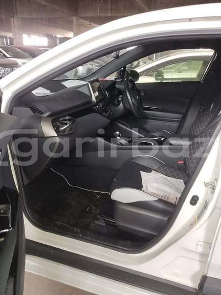 Big with watermark toyota c hr dhaka dhaka 39600