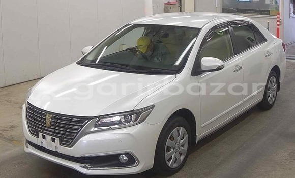 কেনা ব্যবহৃত Toyota F premio White গাড়ী মধ্যে ঢাকা মধ্যে Dhaka কেনা ব্যবহৃত Toyota F premio White গাড়ী মধ্যে ঢাকা মধ্যে Dhaka