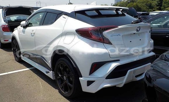 কেনা ব্যবহৃত Toyota c-hr White গাড়ী মধ্যে ঢাকা মধ্যে Dhaka কেনা ব্যবহৃত Toyota c-hr White গাড়ী মধ্যে ঢাকা মধ্যে Dhaka