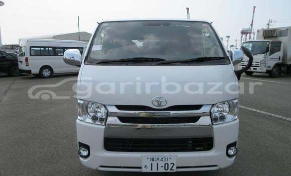 Buy Used 2019 Toyota Hiace in Dhaka, Dhaka Buy Used 2019 Toyota Hiace in Dhaka, Dhaka