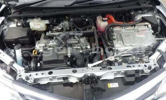 Buy Used 2019 Toyota Corolla in Dhaka, Dhaka Buy Used 2019 Toyota Corolla in Dhaka, Dhaka