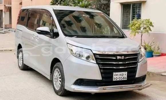 Buy Used Toyota Noah in Bandarban, Bandarban Buy Used Toyota Noah in Bandarban, Bandarban