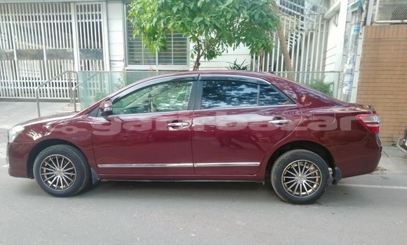 Buy Used 2013 Toyota Premio in Dhaka, Dhaka Buy Used 2013 Toyota Premio in Dhaka, Dhaka