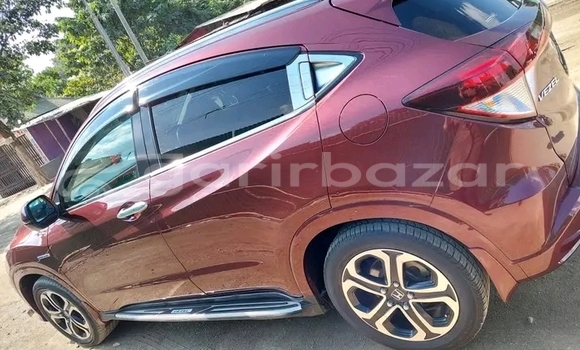 Buy Used Honda Vezel in Bhaluka, Maimansingh Buy Used Honda Vezel in Bhaluka, Maimansingh