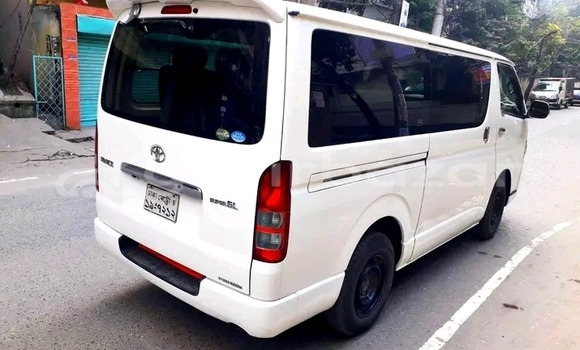 Buy Used Toyota Hiace dx gl 2019 in Bajitpur, Kishorganj Buy Used Toyota Hiace dx gl 2019 in Bajitpur, Kishorganj