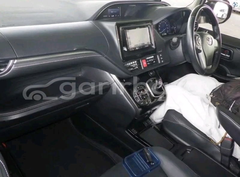 Big with watermark toyota esquire gi filp tv hv brown 2020 bandarban bandarban 39655