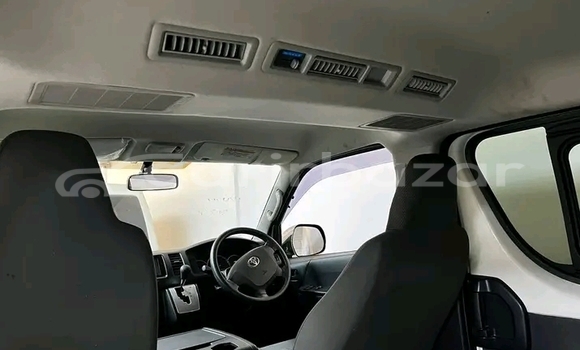 Buy Used Toyota Noah in Bandarban, Bandarban Buy Used Toyota Noah in Bandarban, Bandarban