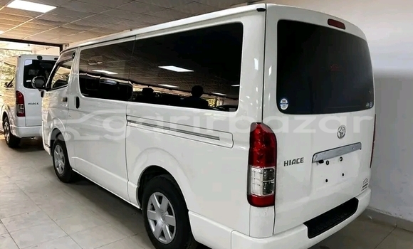 Buy Used Toyota Noah in Bandarban, Bandarban Buy Used Toyota Noah in Bandarban, Bandarban