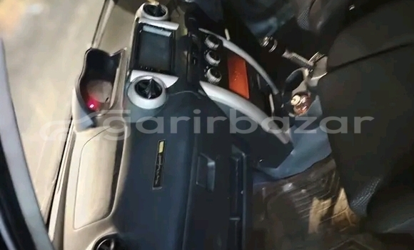 Buy Used Toyota Isis in Bandarban, Bandarban Buy Used Toyota Isis in Bandarban, Bandarban