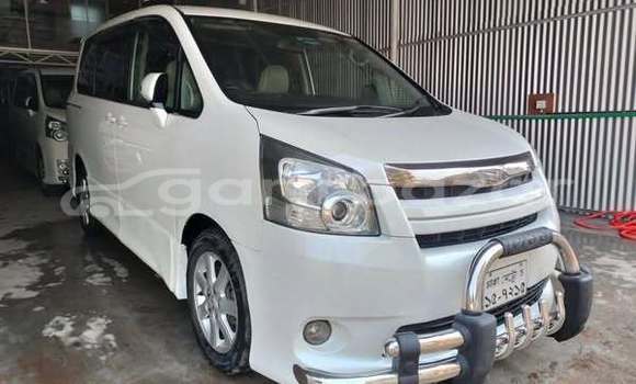 কেনা ব্যবহৃত Toyota Noah Other গাড়ী মধ্যে ঢাকা মধ্যে Dhaka কেনা ব্যবহৃত Toyota Noah Other গাড়ী মধ্যে ঢাকা মধ্যে Dhaka