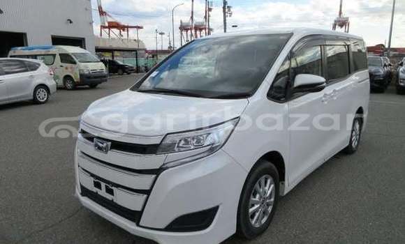 কেনা ব্যবহৃত Toyota Noah Black গাড়ী মধ্যে ঢাকা মধ্যে Dhaka কেনা ব্যবহৃত Toyota Noah Black গাড়ী মধ্যে ঢাকা মধ্যে Dhaka