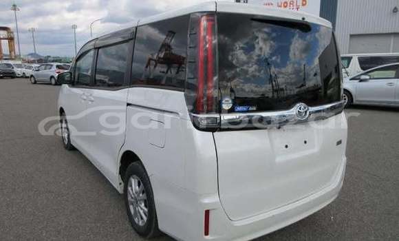 কেনা ব্যবহৃত Toyota Noah Black গাড়ী মধ্যে ঢাকা মধ্যে Dhaka কেনা ব্যবহৃত Toyota Noah Black গাড়ী মধ্যে ঢাকা মধ্যে Dhaka