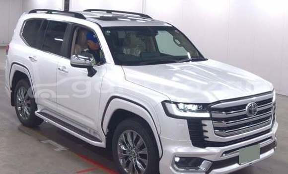 Buy Used 2023 Toyota land cruiser-prado in Dhaka, Dhaka Buy Used 2023 Toyota land cruiser-prado in Dhaka, Dhaka