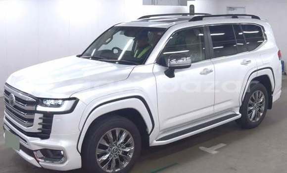 Buy Used 2023 Toyota land cruiser-prado in Dhaka, Dhaka Buy Used 2023 Toyota land cruiser-prado in Dhaka, Dhaka