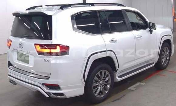 Buy Used 2023 Toyota land cruiser-prado in Dhaka, Dhaka Buy Used 2023 Toyota land cruiser-prado in Dhaka, Dhaka