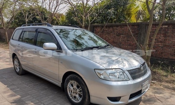 Buy Used 2004 Toyota Fielder in Dhaka, Dhaka Buy Used 2004 Toyota Fielder in Dhaka, Dhaka