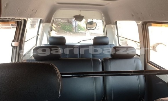 Buy Used 2006 Toyota Noah in Dhaka, Dhaka Buy Used 2006 Toyota Noah in Dhaka, Dhaka