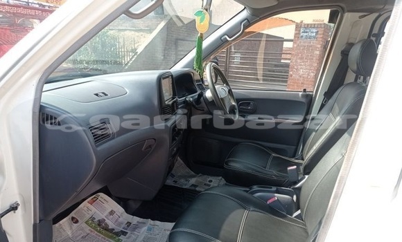Buy Used 2006 Toyota Noah in Dhaka, Dhaka Buy Used 2006 Toyota Noah in Dhaka, Dhaka