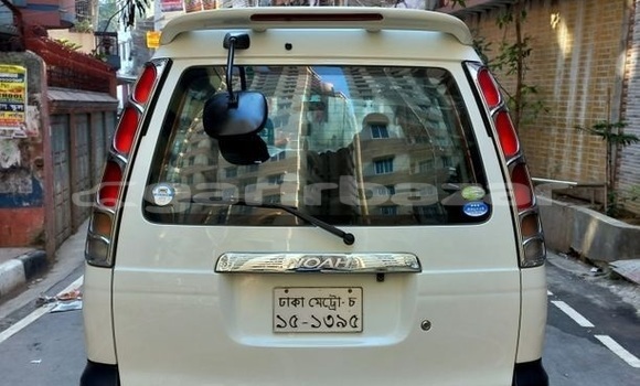 Buy Used 2006 Toyota Noah in Dhaka, Dhaka Buy Used 2006 Toyota Noah in Dhaka, Dhaka