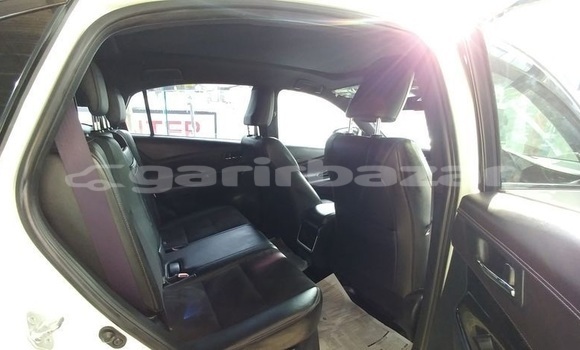 Buy Used 2016 Toyota Harrier in Dhaka, Dhaka Buy Used 2016 Toyota Harrier in Dhaka, Dhaka