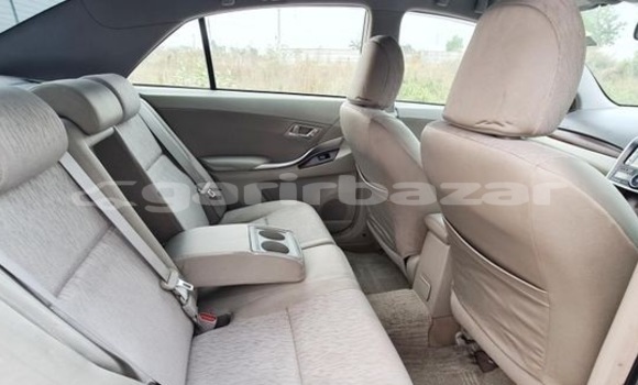 Buy Used 2010 Toyota Allion in Dhaka, Dhaka Buy Used 2010 Toyota Allion in Dhaka, Dhaka