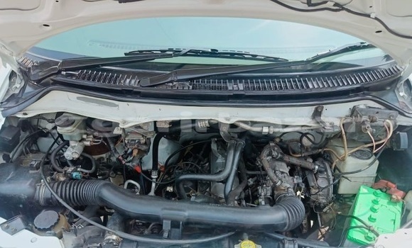 Buy Used 2006 Toyota Noah in Dhaka, Dhaka Buy Used 2006 Toyota Noah in Dhaka, Dhaka