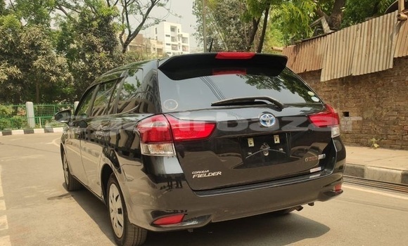 Buy Import 2016 Toyota Fielder in Dhaka, Dhaka Buy Import 2016 Toyota Fielder in Dhaka, Dhaka