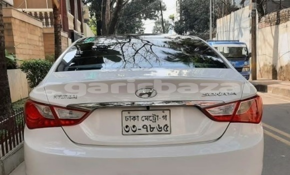কেনা ব্যবহৃত Hyundai Sonata White গাড়ী মধ্যে ঢাকা মধ্যে Dhaka কেনা ব্যবহৃত Hyundai Sonata White গাড়ী মধ্যে ঢাকা মধ্যে Dhaka