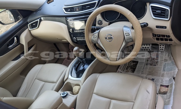 Buy Used 2016 Nissan X-Trail in Dhaka, Dhaka Buy Used 2016 Nissan X-Trail in Dhaka, Dhaka