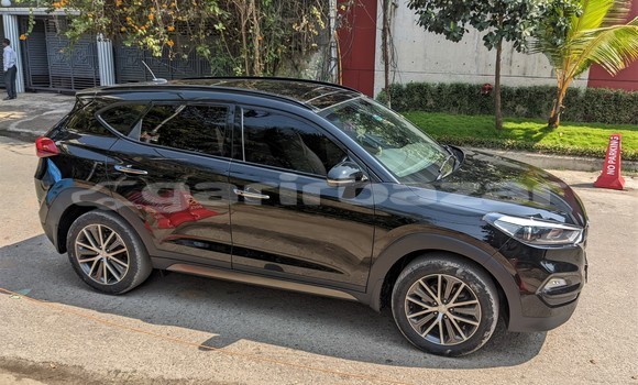 Buy Used 2016 Hyundai Tucson in Dhaka, Dhaka Buy Used 2016 Hyundai Tucson in Dhaka, Dhaka