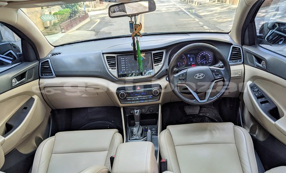 Buy Used 2016 Hyundai Tucson in Dhaka, Dhaka Buy Used 2016 Hyundai Tucson in Dhaka, Dhaka