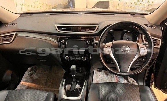 Buy Import 2016 Nissan X-Trail in Dhaka, Dhaka Buy Import 2016 Nissan X-Trail in Dhaka, Dhaka