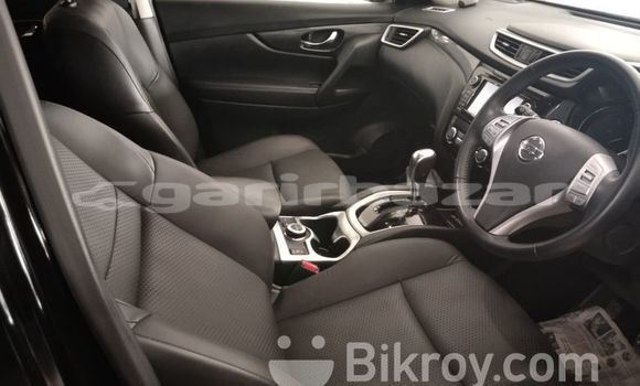 Buy Import 2016 Nissan X-Trail in Dhaka, Dhaka Buy Import 2016 Nissan X-Trail in Dhaka, Dhaka