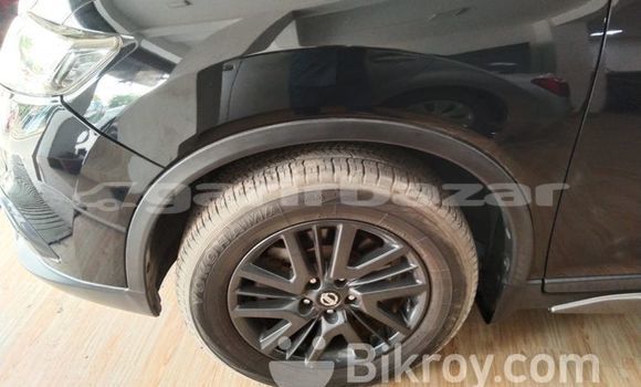 Buy Import 2016 Nissan X-Trail in Dhaka, Dhaka Buy Import 2016 Nissan X-Trail in Dhaka, Dhaka
