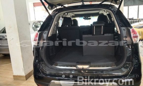 Buy Import 2016 Nissan X-Trail in Dhaka, Dhaka Buy Import 2016 Nissan X-Trail in Dhaka, Dhaka