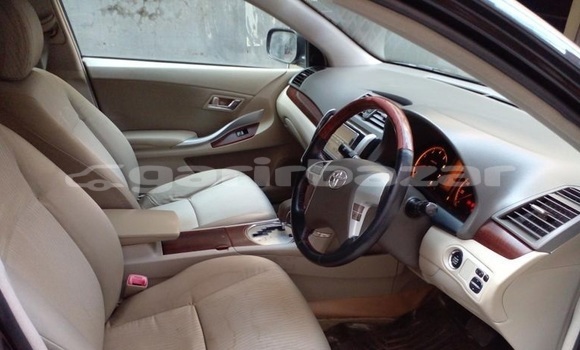 Buy Used 2011 Toyota Premio in Dhaka, Dhaka Buy Used 2011 Toyota Premio in Dhaka, Dhaka
