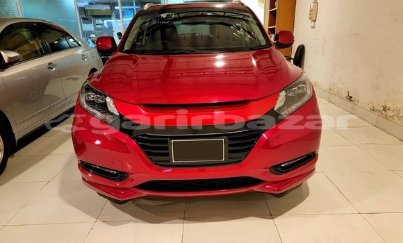Buy Import 2016 Honda Vezel in Dhaka, Dhaka Buy Import 2016 Honda Vezel in Dhaka, Dhaka