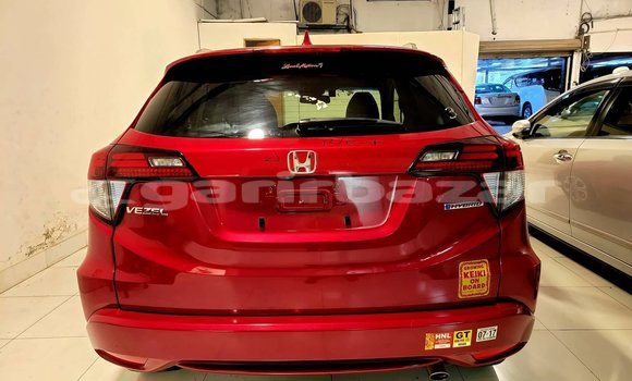 Buy Import 2016 Honda Vezel in Dhaka, Dhaka Buy Import 2016 Honda Vezel in Dhaka, Dhaka