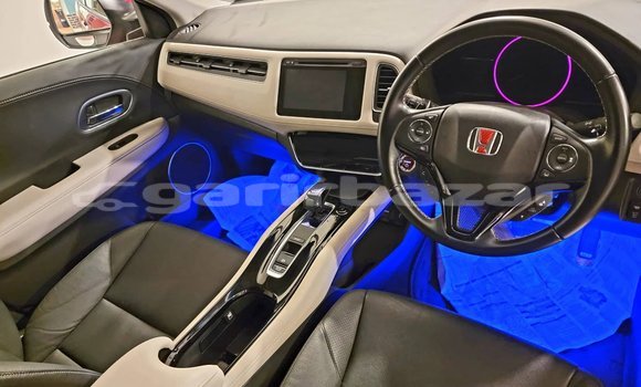 Buy Import 2016 Honda Vezel in Dhaka, Dhaka Buy Import 2016 Honda Vezel in Dhaka, Dhaka