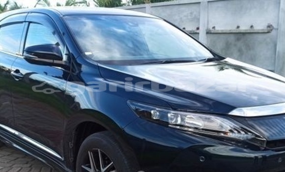 Buy Used 2016 Toyota Harrier in Dhaka, Dhaka Buy Used 2016 Toyota Harrier in Dhaka, Dhaka