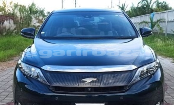 Buy Used 2016 Toyota Harrier in Dhaka, Dhaka Buy Used 2016 Toyota Harrier in Dhaka, Dhaka