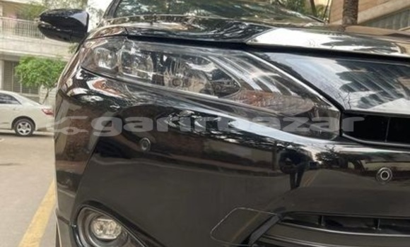 Buy Used 2017 Toyota Harrier in Dhaka, Dhaka Buy Used 2017 Toyota Harrier in Dhaka, Dhaka